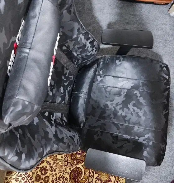 صندلی گیمینگ - DxRacer - نو|صندلی و نیمکت|آستانه اشرفیه, |دیوار