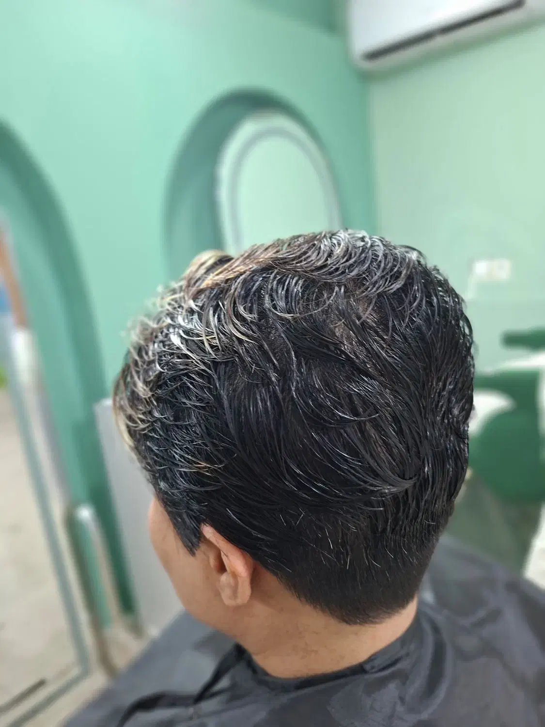 کوتاهی تخصصی مو بصورت ژورنالی جشنواره ۲۵۰|خدمات آرایشگری و زیبایی|شاهین‌شهر, مخابرات (شهید بهشتی)|دیوار