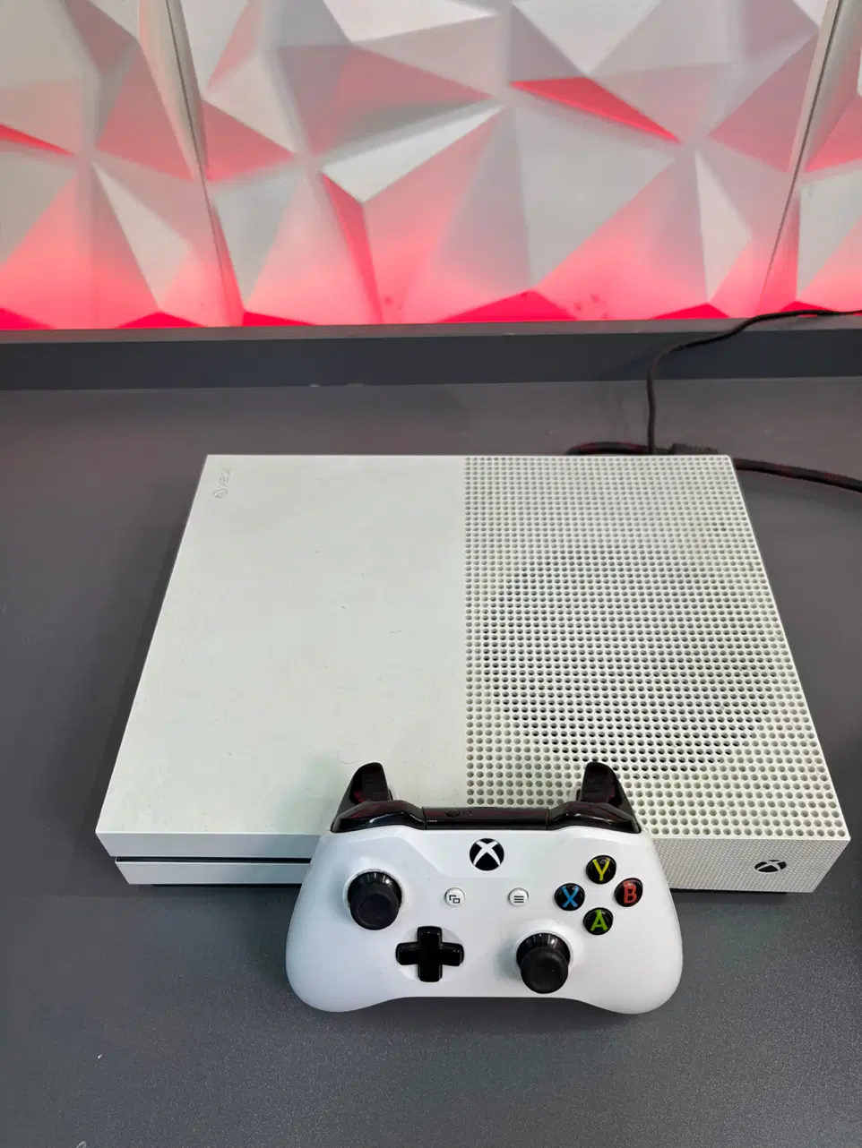 Xbox one s 1TB|کنسول، بازی ویدئویی و آنلاین|شیراز, شهرک پرواز|دیوار