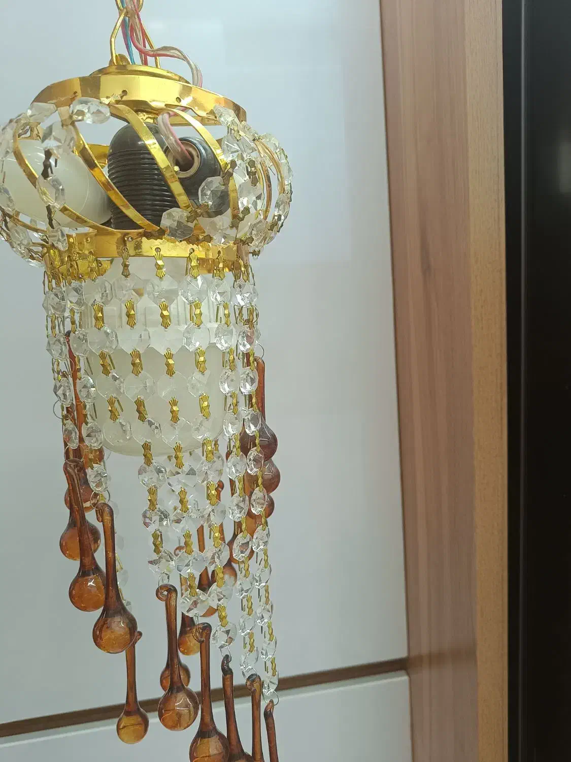 دو عدد لوستر|لوستر و چراغ آویز|همدان, |دیوار