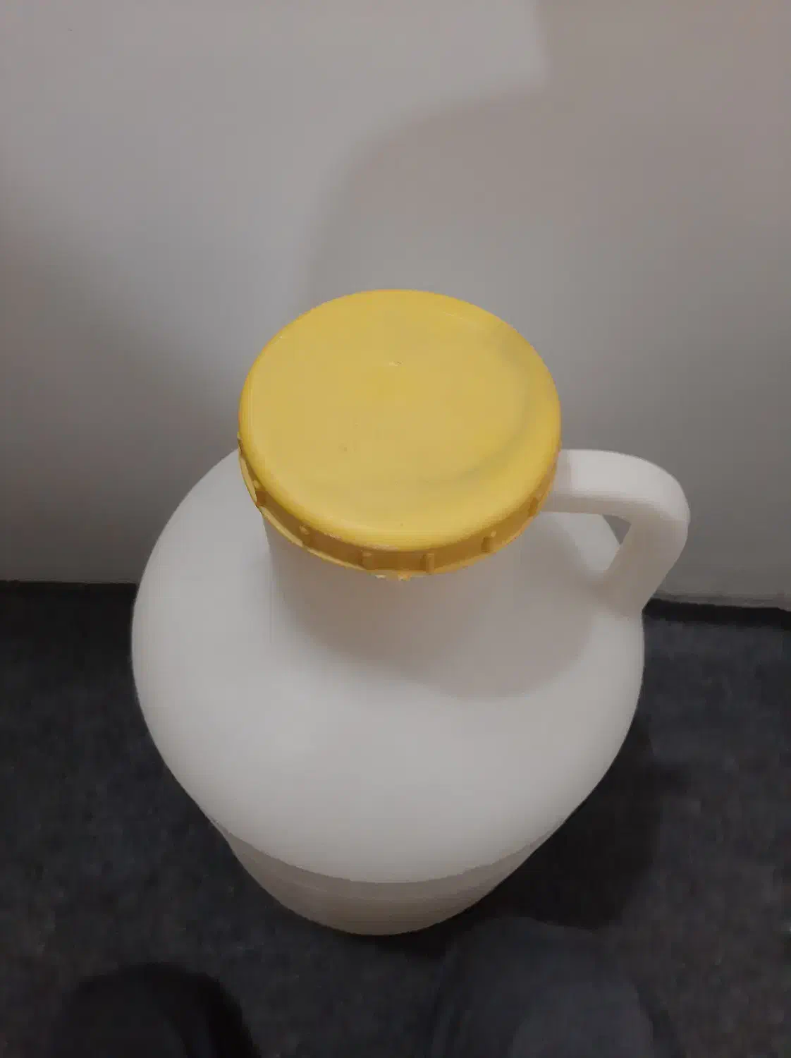 دبه دسته دار|ظروف نگهدارنده، پلاستیکی، یک‌بارمصرف|ارومیه, |دیوار