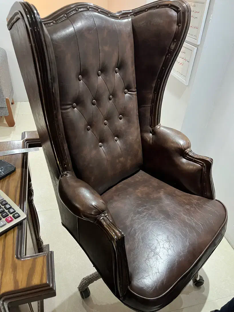 میز صندلی لوستر املاک|مبلمان اداری|مشهد, جاهد شهر|دیوار