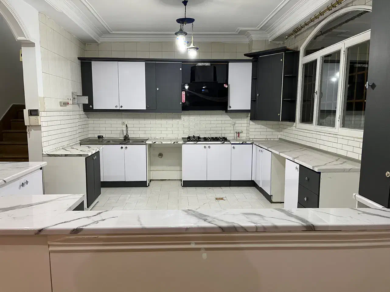 160متر دوبلکس/فول امکانات/روبه آفتاب/2پارکینگ/شفق