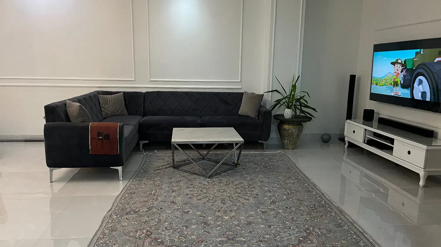 مبل ال طوسی تیره و جلو مبلی استیل|مبلمان خانگی و میز عسلی|فردیس, خیام شرقی|دیوار