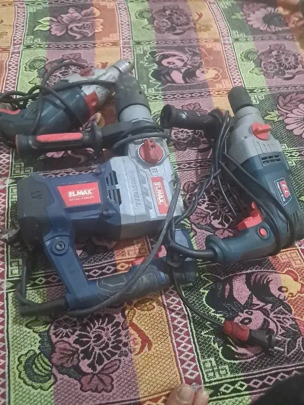 یک عدد هلتی مدل المکس ۷کیلیویی جاکش و مته|ابزارآلات|دشتابی, |دیوار