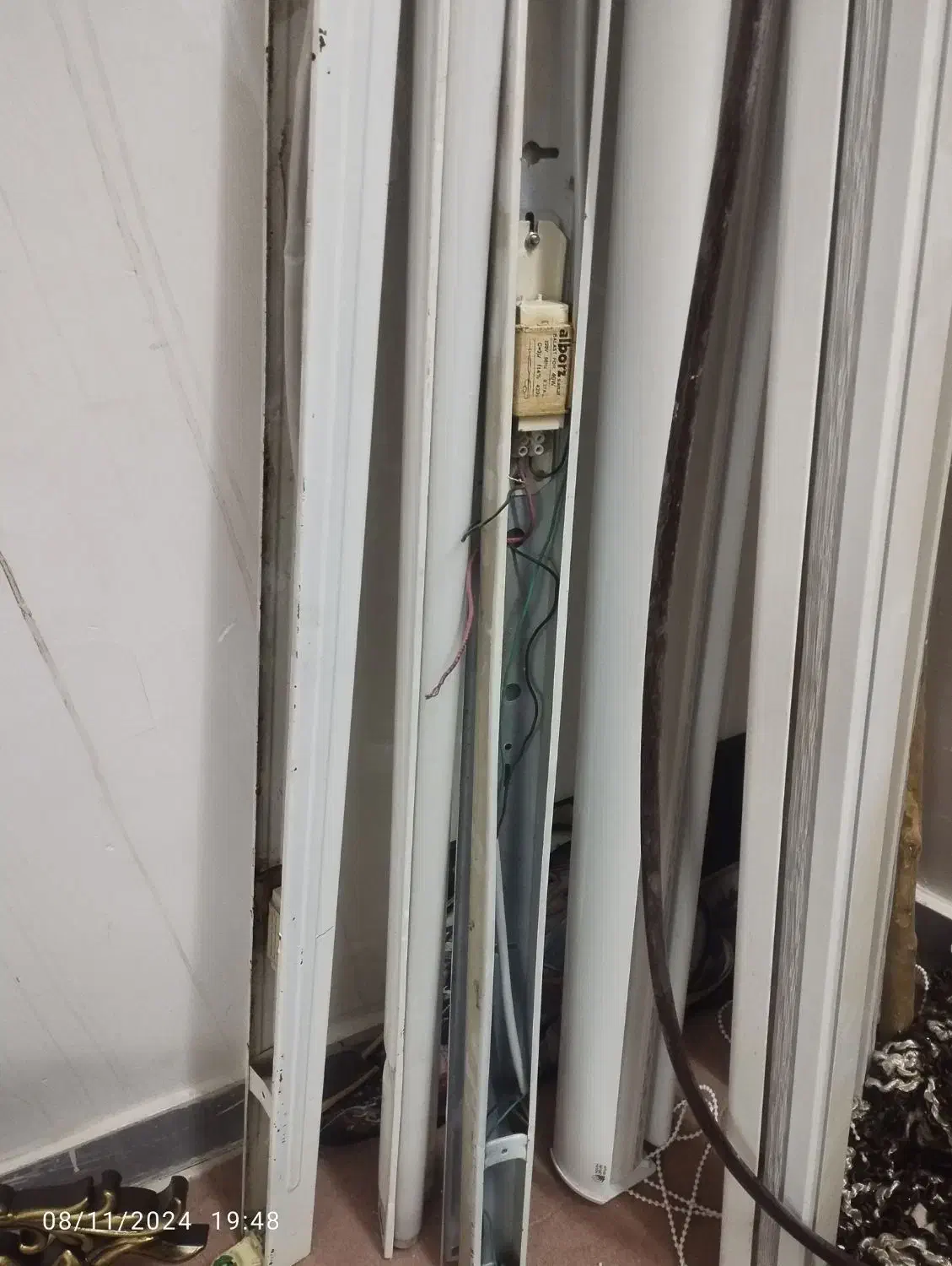 مهتابی|لامپ و چراغ|قم, شهید صیاد شیرازی|دیوار