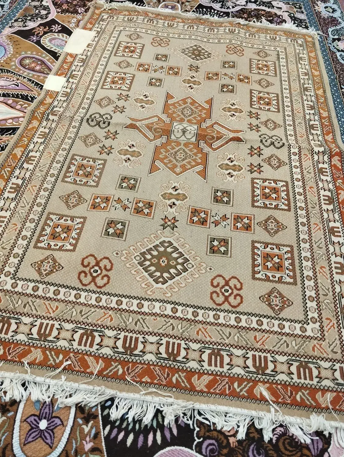 گلیمم|گلیم، جاجیم، گبه|تربت جام, میرقوام الدین|دیوار