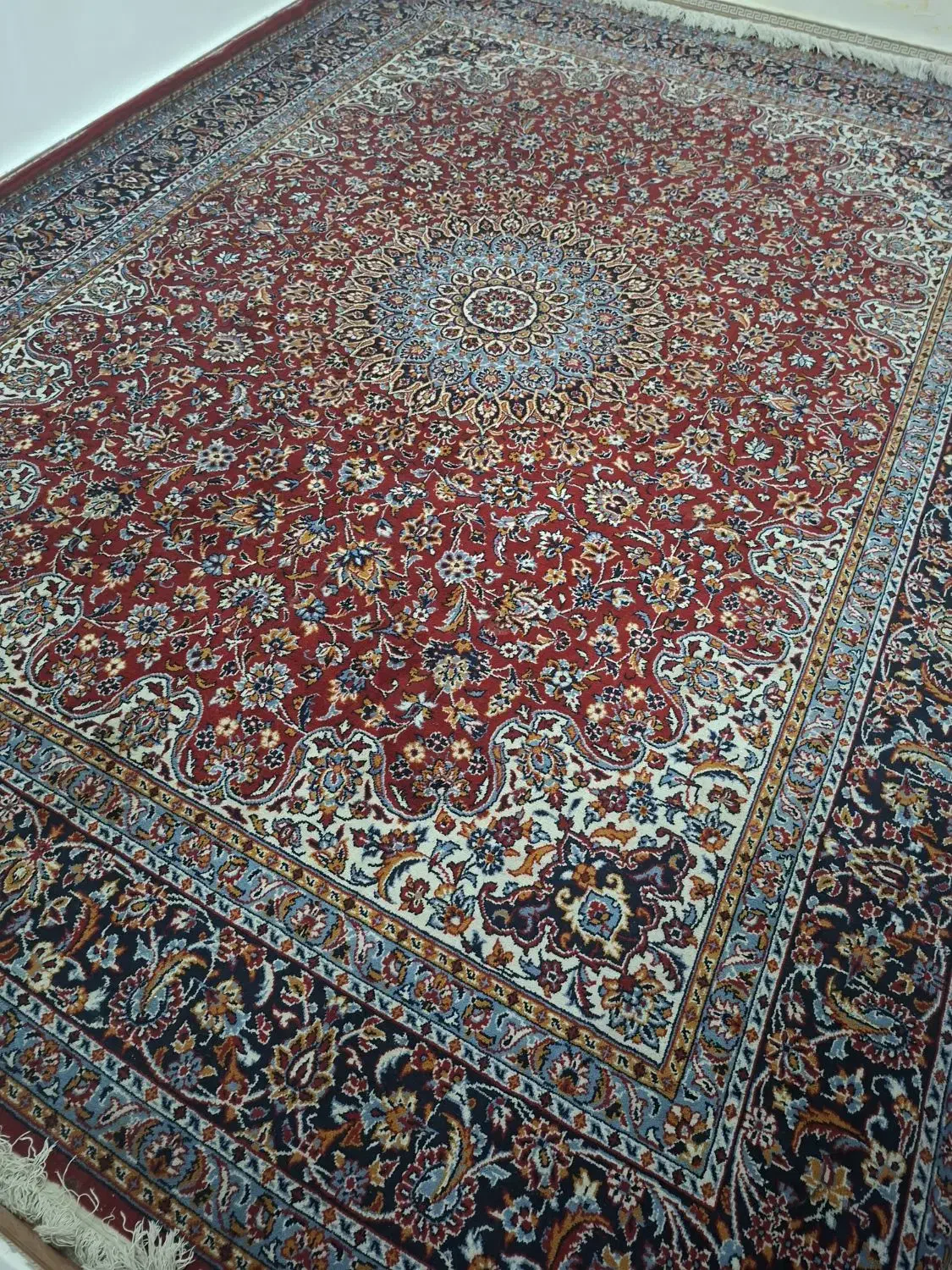 فرش ۱۲ متری، نخی|فرش|بروجرد, |دیوار