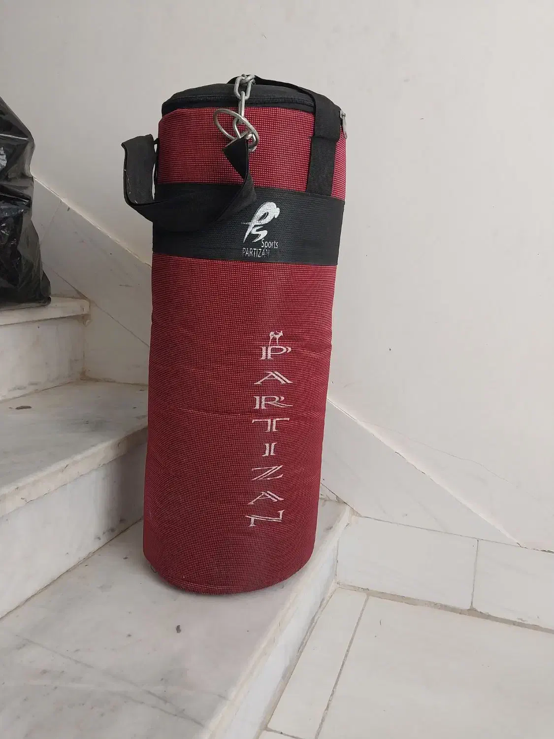 کیسه بکس سالمو نو همراه با زجنیر و آویزش|تجهیزات ورزشی|فردوس (خراسان), |دیوار