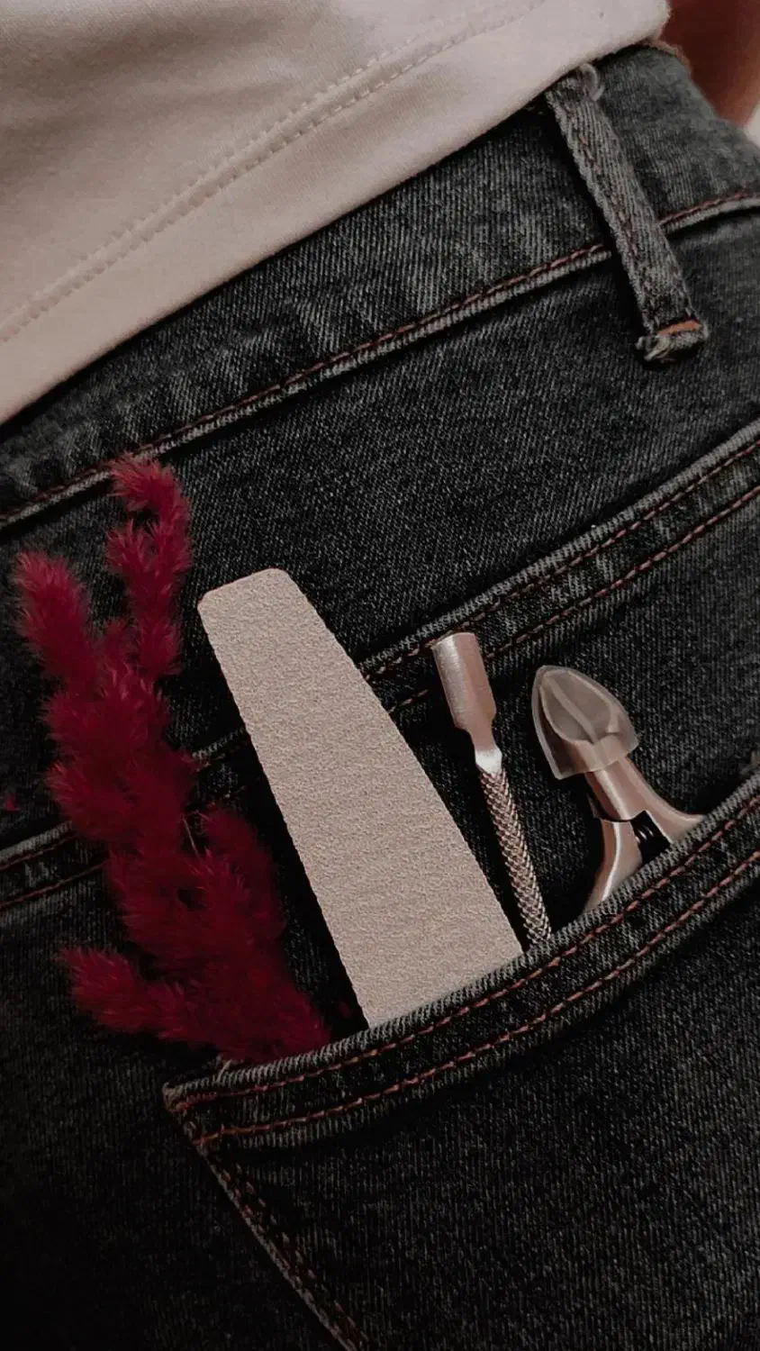 خدمات کاشت ناخن با مدرک تخفیف به مناسبت یلدا|خدمات آرایشگری و زیبایی|قوچان, |دیوار