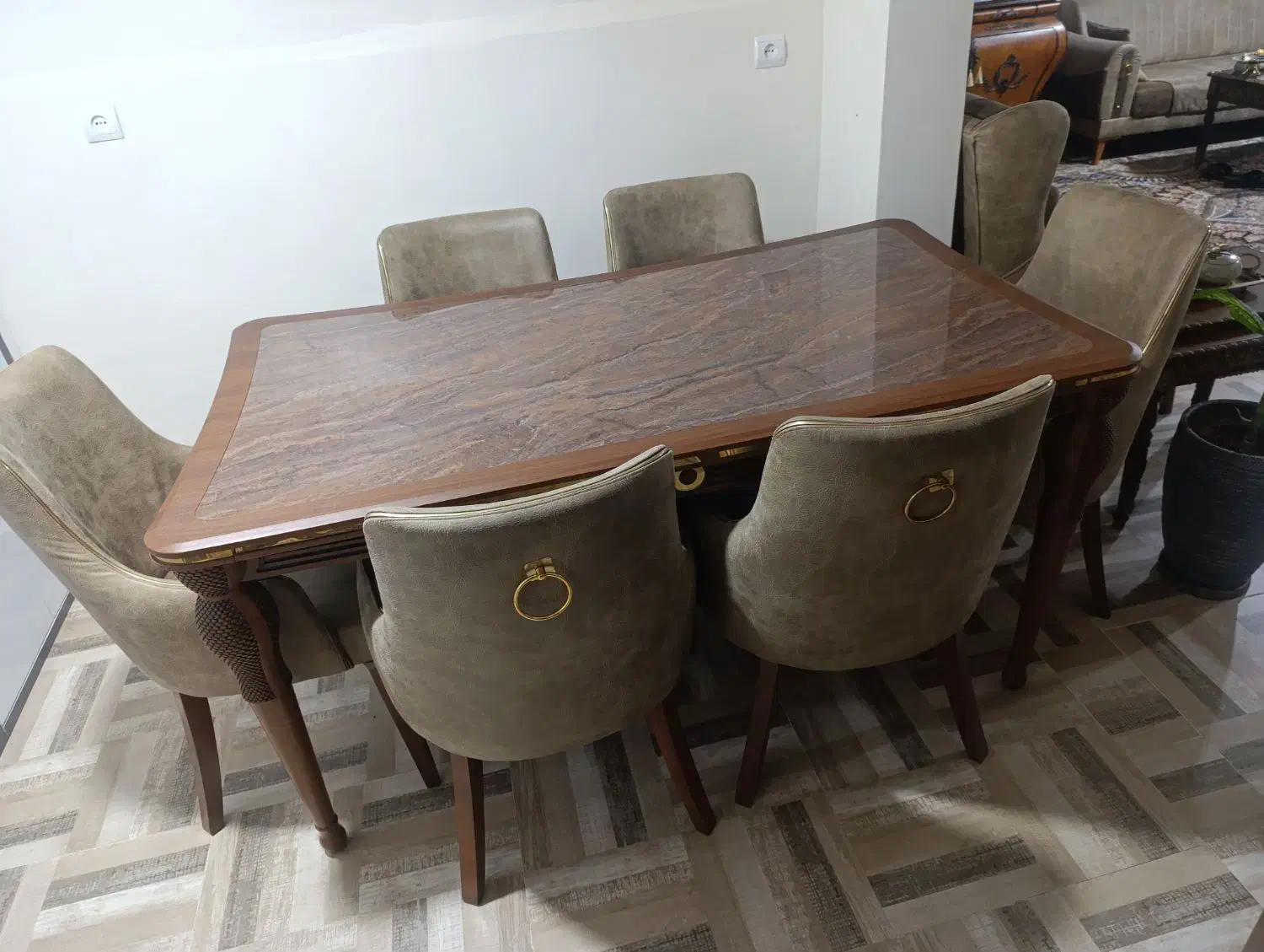 میز نهار خوری ۶نفره|میز و صندلی غذاخوری|ماکو, |دیوار