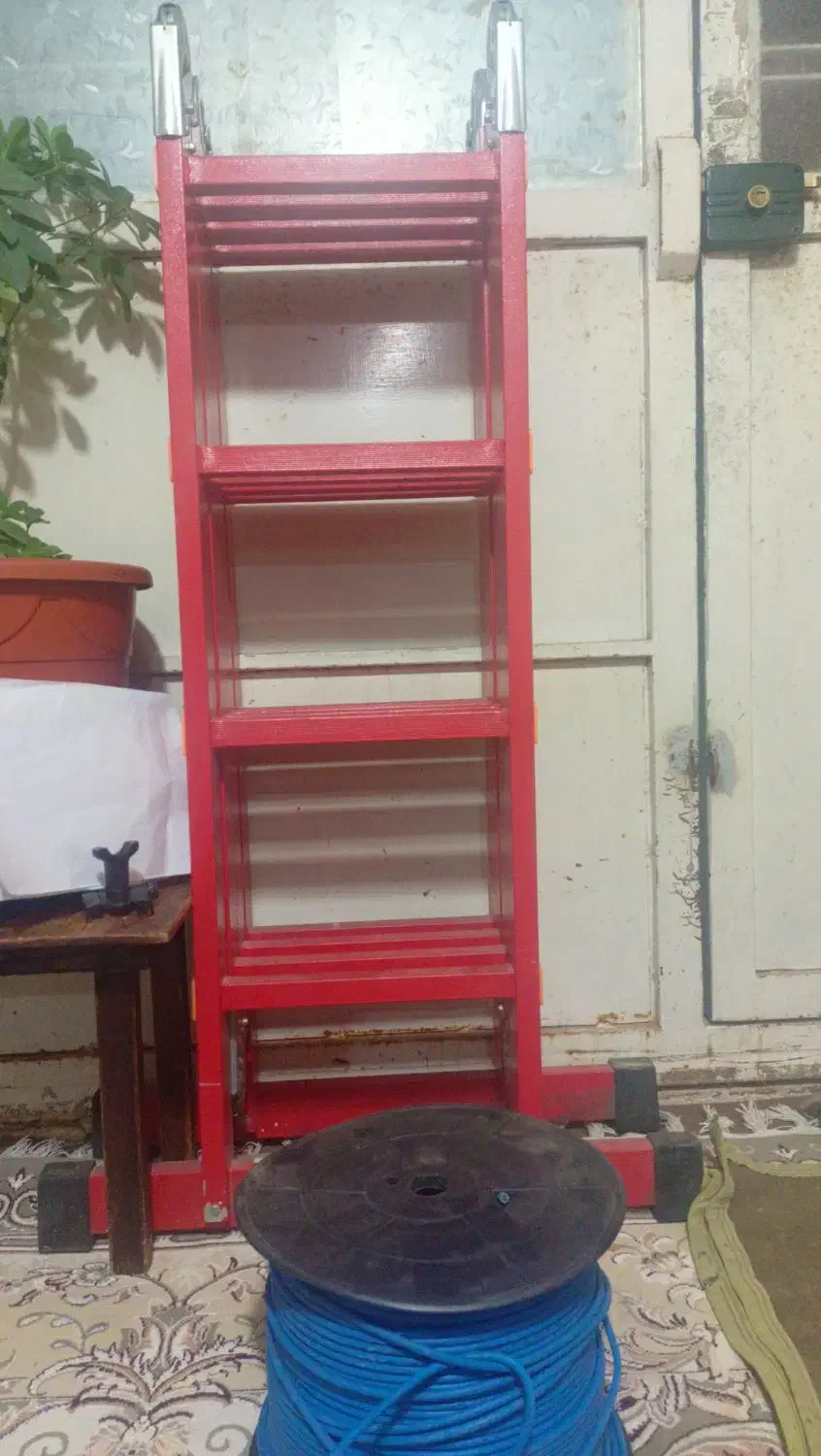 نردبان تاشو|ابزارآلات|شیراز, شهرک رضوان|دیوار