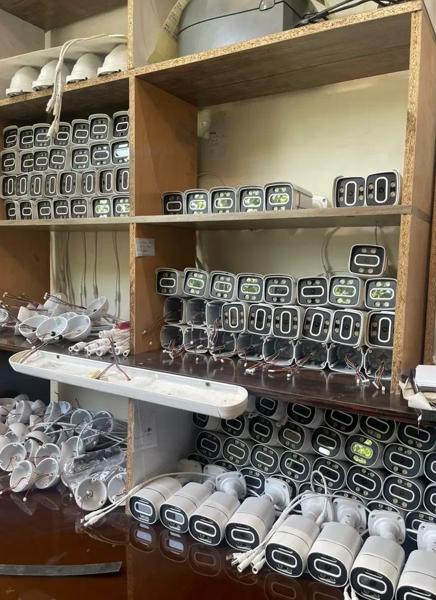 امنیت خانه و محل کار با دوربین لامپی 360|دوربین مداربسته|اصفهان, لاله|دیوار