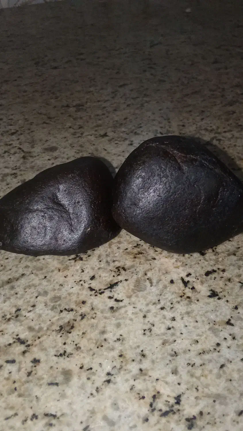 گرانبها|کلکسیون اشیاء عتیقه|تربت جام, میان جام|دیوار