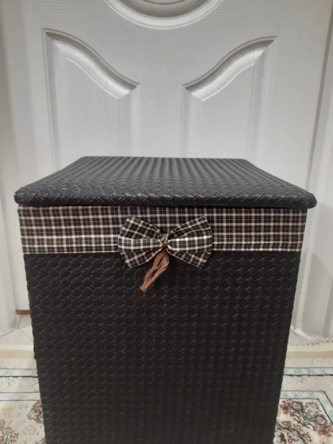 سبد لباس|لوازم حمام|ری, شهید غیوری (ابن باویه)|دیوار