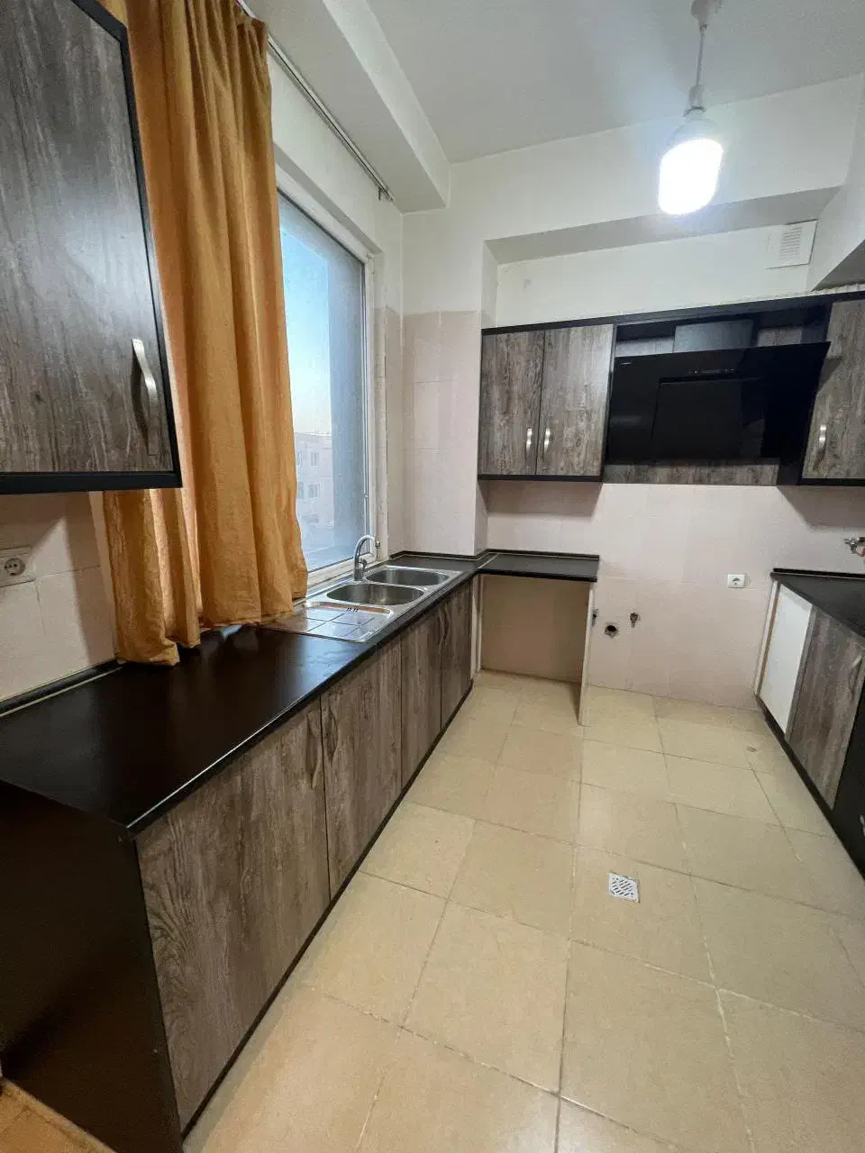 90متری فول سند تکبرگ*پارکینگ مسقف*|فروش آپارتمان|هشتگرد, فاز ۳ مهستان|دیوار