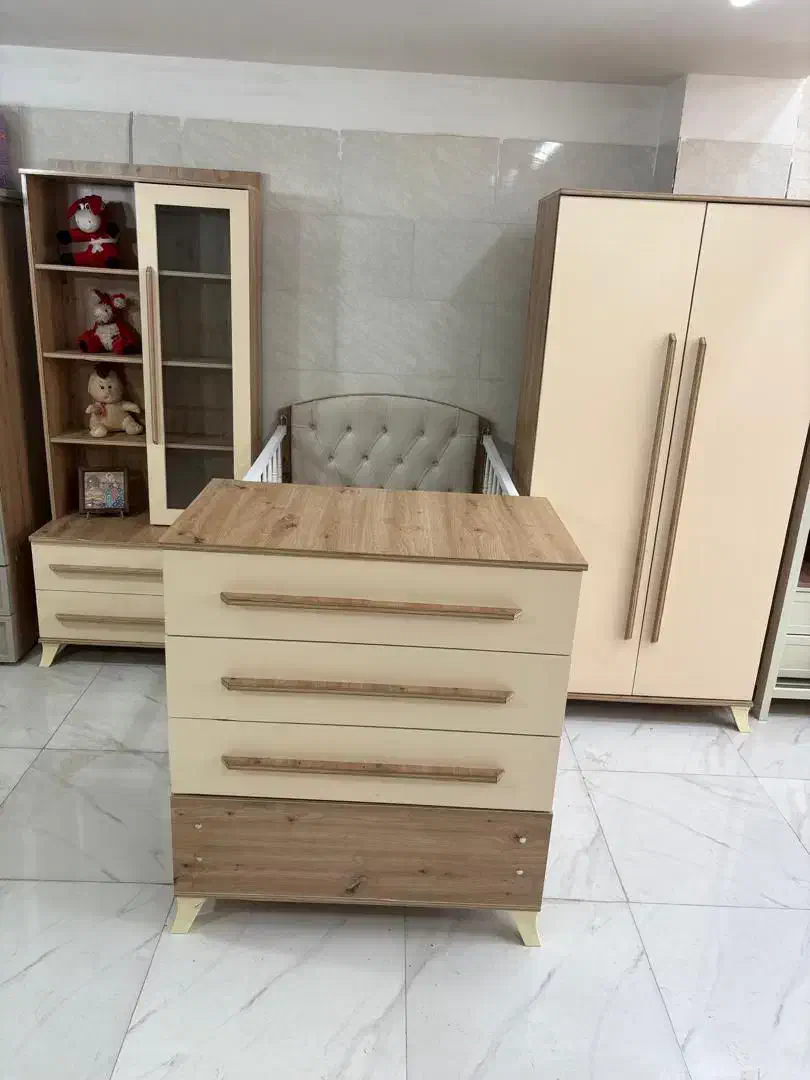 سـت تـخت و کـمد نوزاد و نوجوان اقساطی  بدون سود|تخت و صندلی بچه|تهران, شهرک استقلال|دیوار