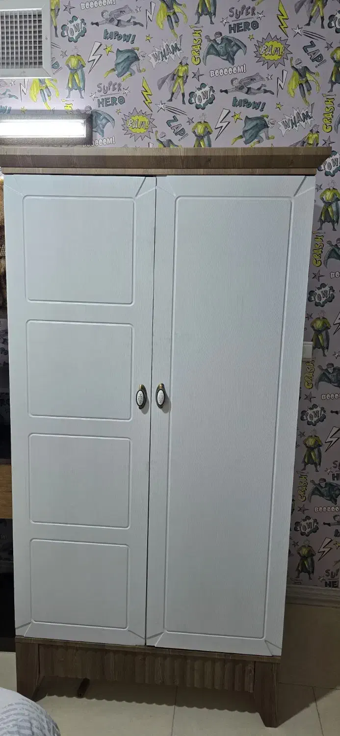 ست تخت خواب و کمد نوزاد و نوجوان|اسباب و اثاث بچه|یزد, |دیوار