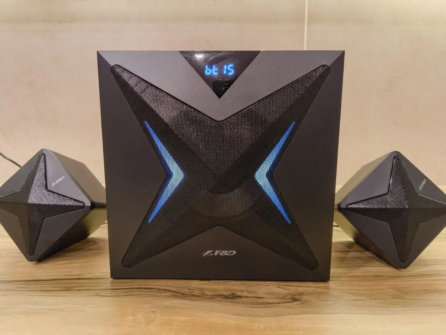 اسپیکر F&D|سیستم صوتی خانگی|ساری, |دیوار