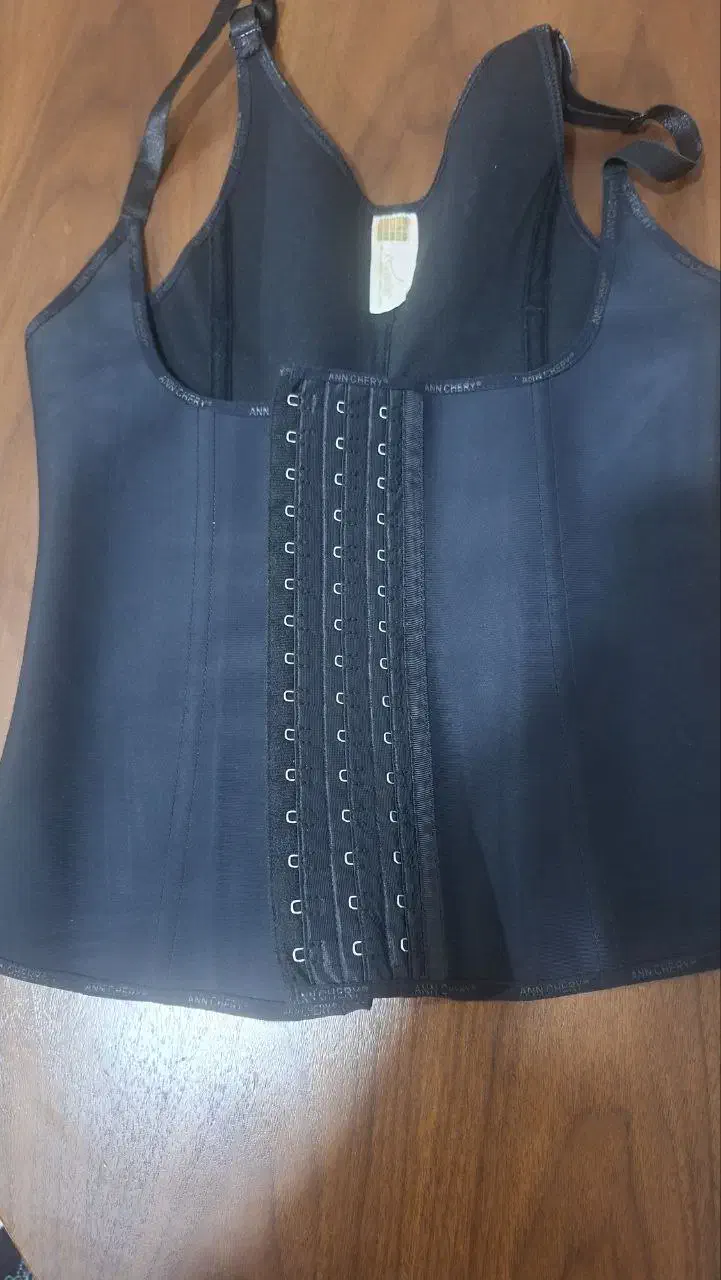 گن ساعت شنی|لباس|خرم‌آباد, |دیوار