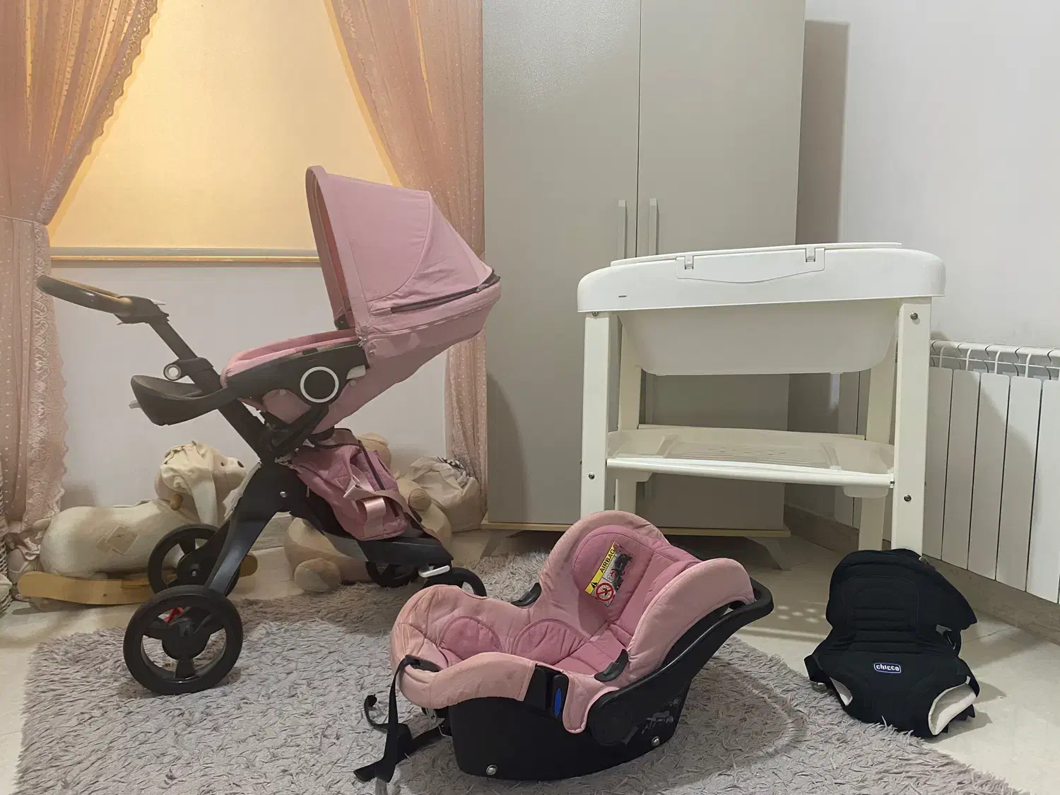 کالسکه،کریر،آغوشی،وان ایستاده حموم|کالسکه و لوازم جانبی|رشت, رشتیان|دیوار