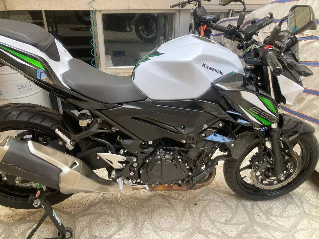 فروش کاوازاکی Z250|موتورسیکلت|اصفهان, جلفا|دیوار
