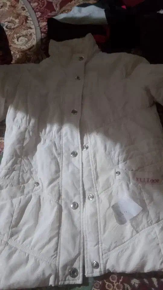 کت فروشی ۱۵ تا پنج سال|کفش و لباس بچه|سراوان, |دیوار