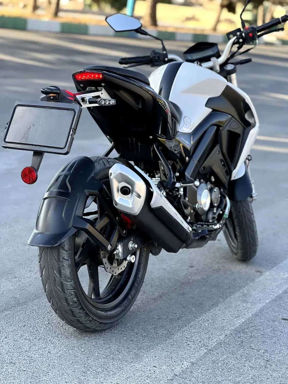 موتور بنلی ۱۸۰ اس کارکرد واقعی|موتورسیکلت|خرمآباد, |دیوار