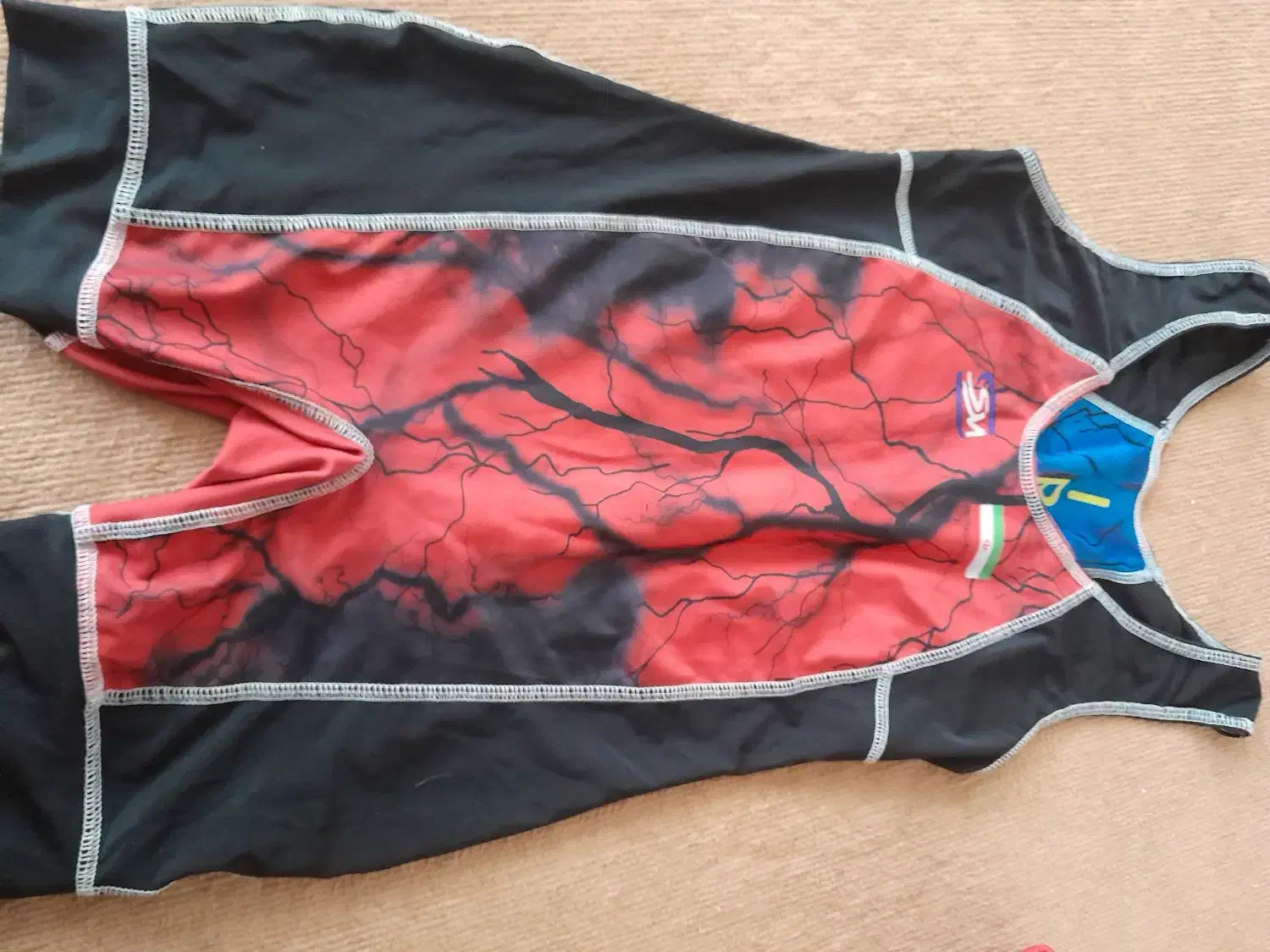 لباس کشتی دورویه|تجهیزات ورزشی|قم, نیروگاه|دیوار