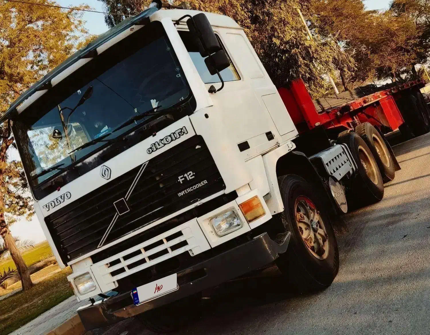 ولو اف۱۲|خودرو سنگین|ملایر, |دیوار