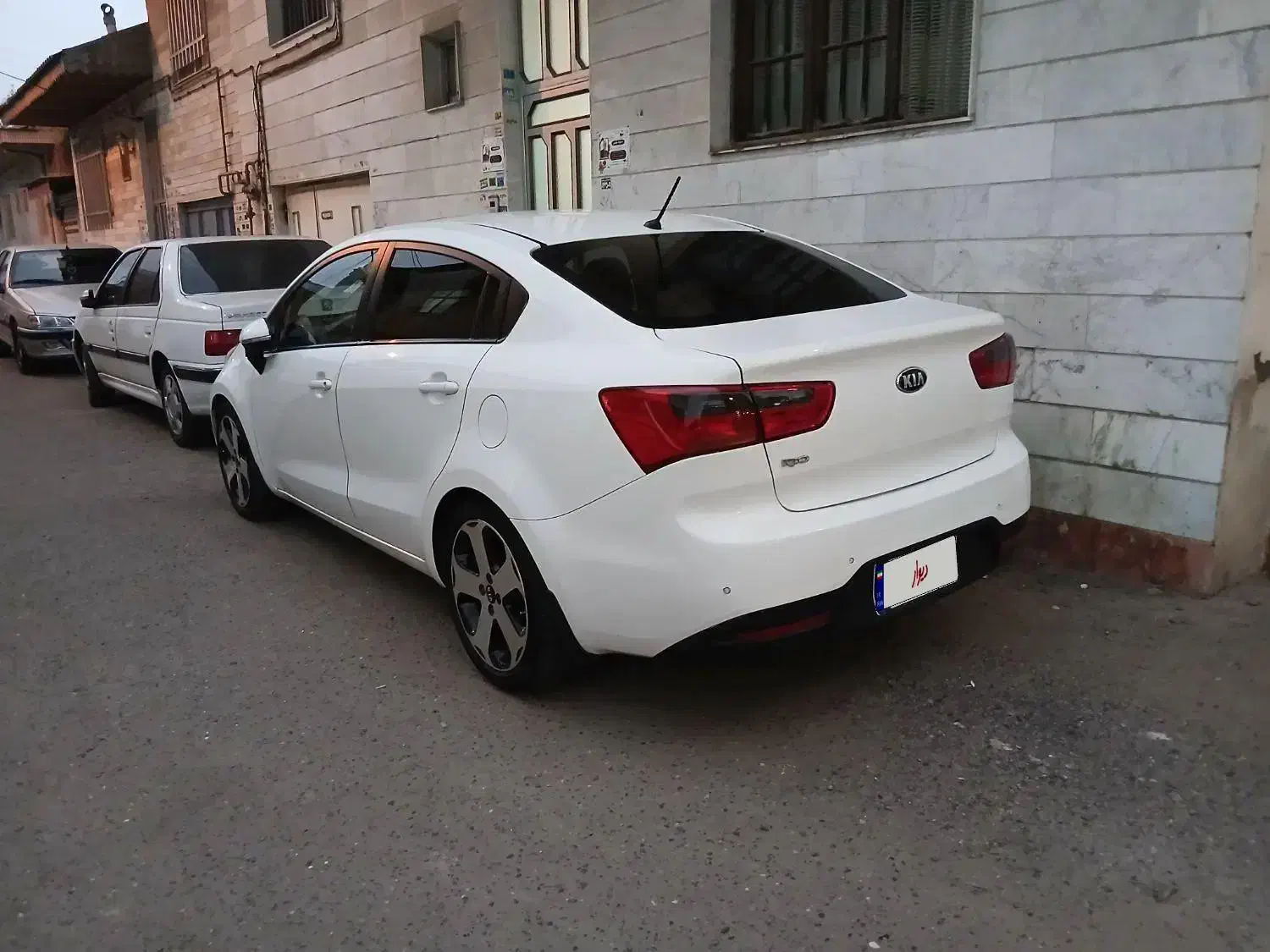 کیا ریو مدل۲۰۱۵ منطقه آس|خودرو سواری و وانت|رشت, دیلمان|دیوار