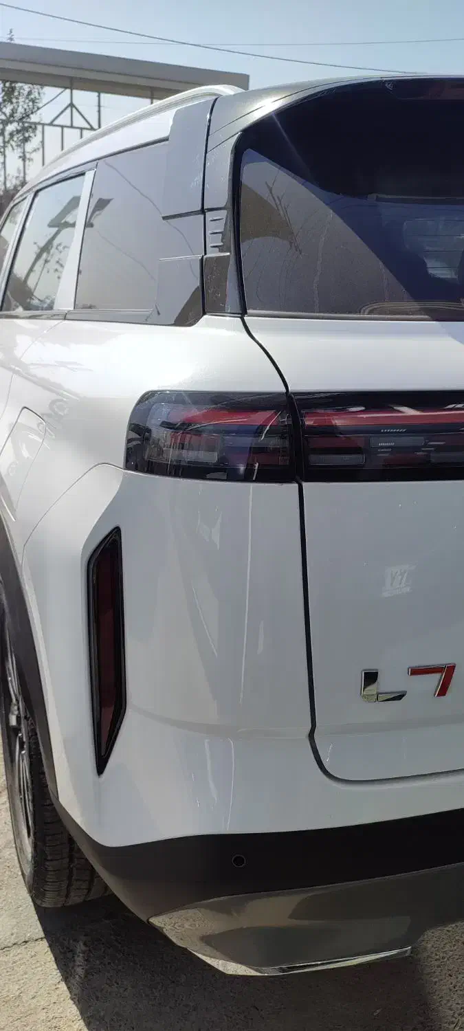 لوکانو L7 سفید صفر|خودرو سواری و وانت|تهران, شهرک آسمان|دیوار