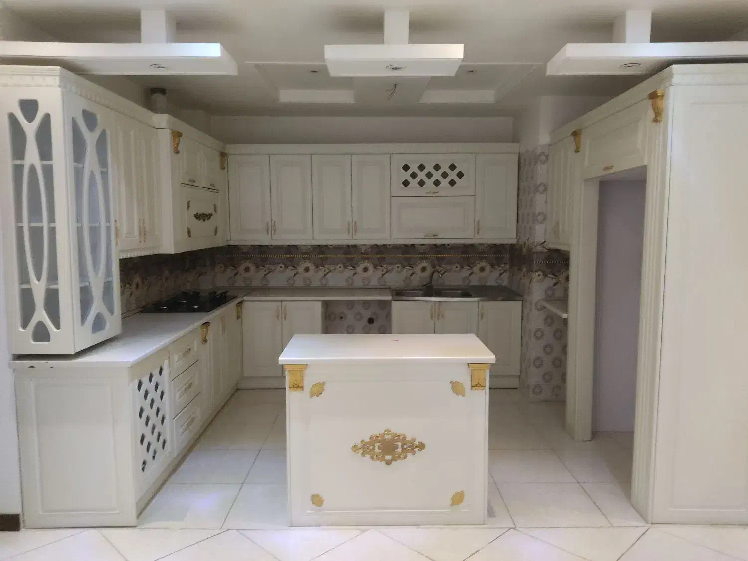 آپارتمان ۱۱۲ متر دو خوابه خوش نقشه|اجارهٔ آپارتمان|تهران, باغ خزانه|دیوار