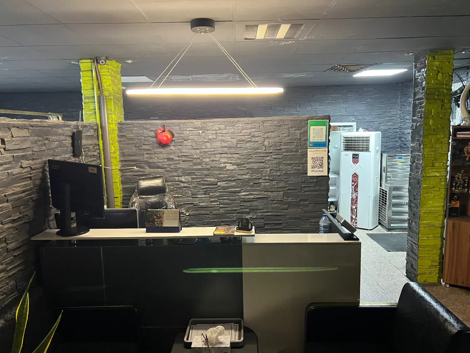 منشی (رزروشن) مسول پذیرش|استخدام اداری و مدیریت|تهران, جمالزاده|دیوار