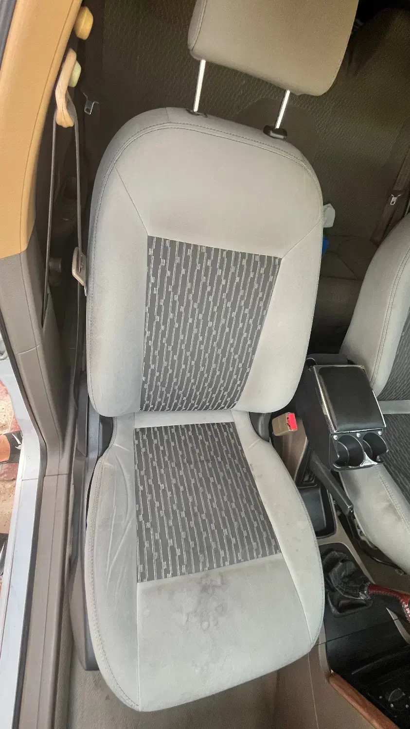 صندلی اروپایی سالم بدون پارگی|قطعات یدکی و لوازم جانبی|کازرون, |دیوار