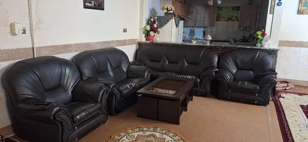 مبل هفت نفره|مبلمان خانگی و میز عسلی|بروجرد, |دیوار