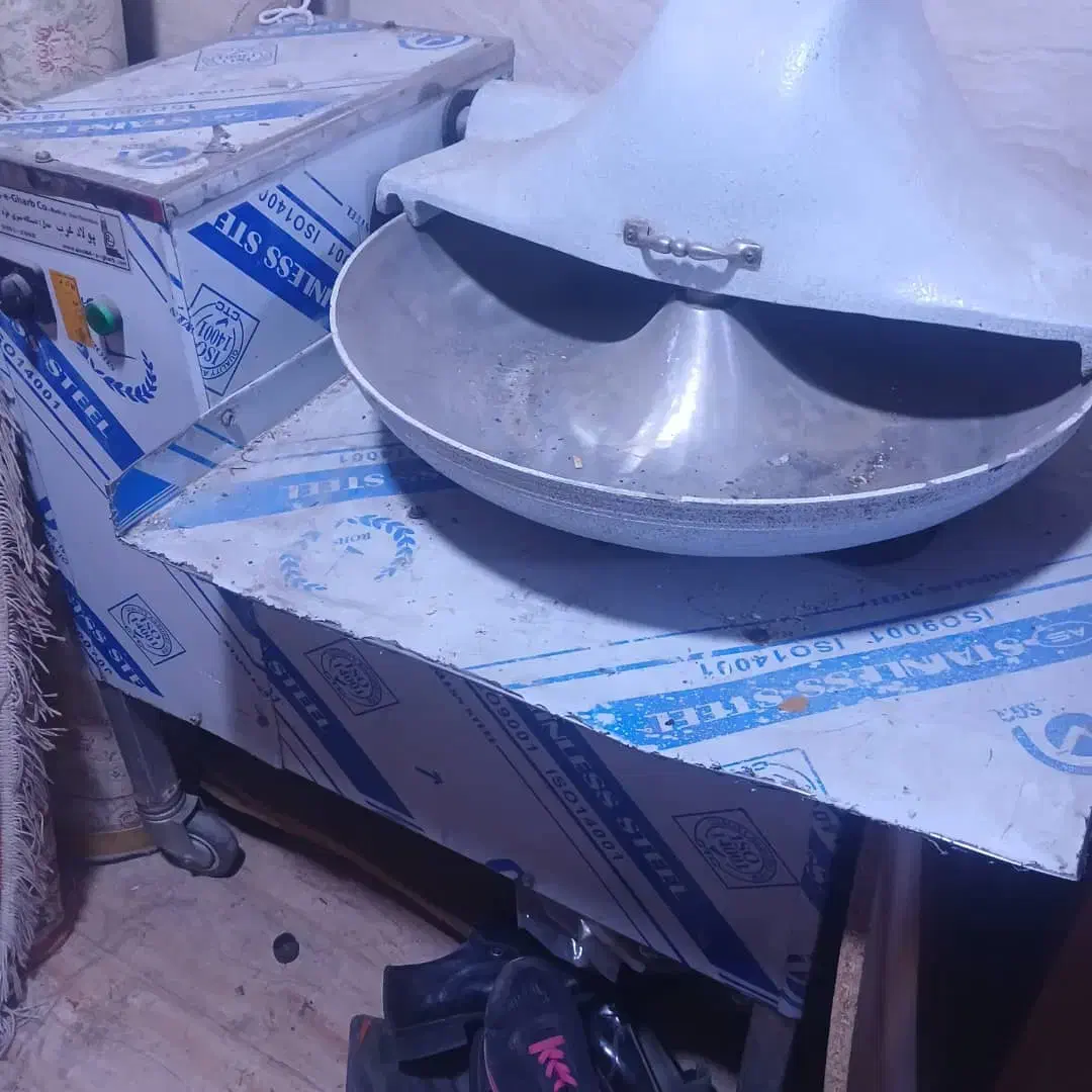 سبزی خورد کن صنعتی 60kg|خردکن، آسیاب، غذاساز|فردیس, شهرک ۱۱۰|دیوار