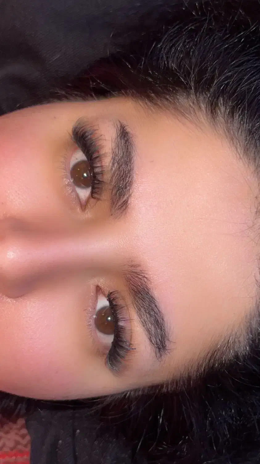 کاشت و اکستنشن مژه حرفه‌ای با ماندگاری بالا|خدمات آرایشگری و زیبایی|اصفهان, الهیه|دیوار