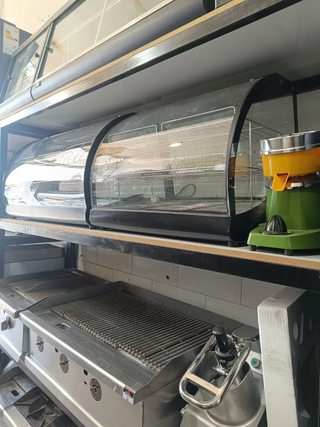 لوازم رستوران/فست فود/کافی شاپ /یخچال و فریزر|کافی‌شاپ و رستوران|یزد, |دیوار