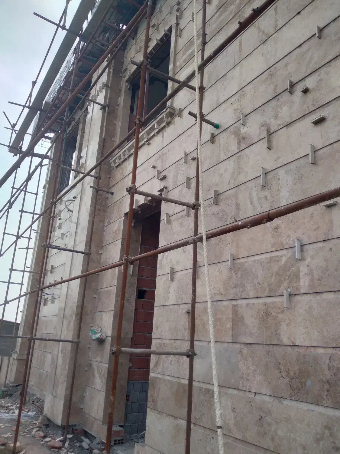 کارگر ماهار یا نیمه ماهر وارد به کار سنگک کاری|استخدام معماری، عمران و ساختمانی|بابل, |دیوار