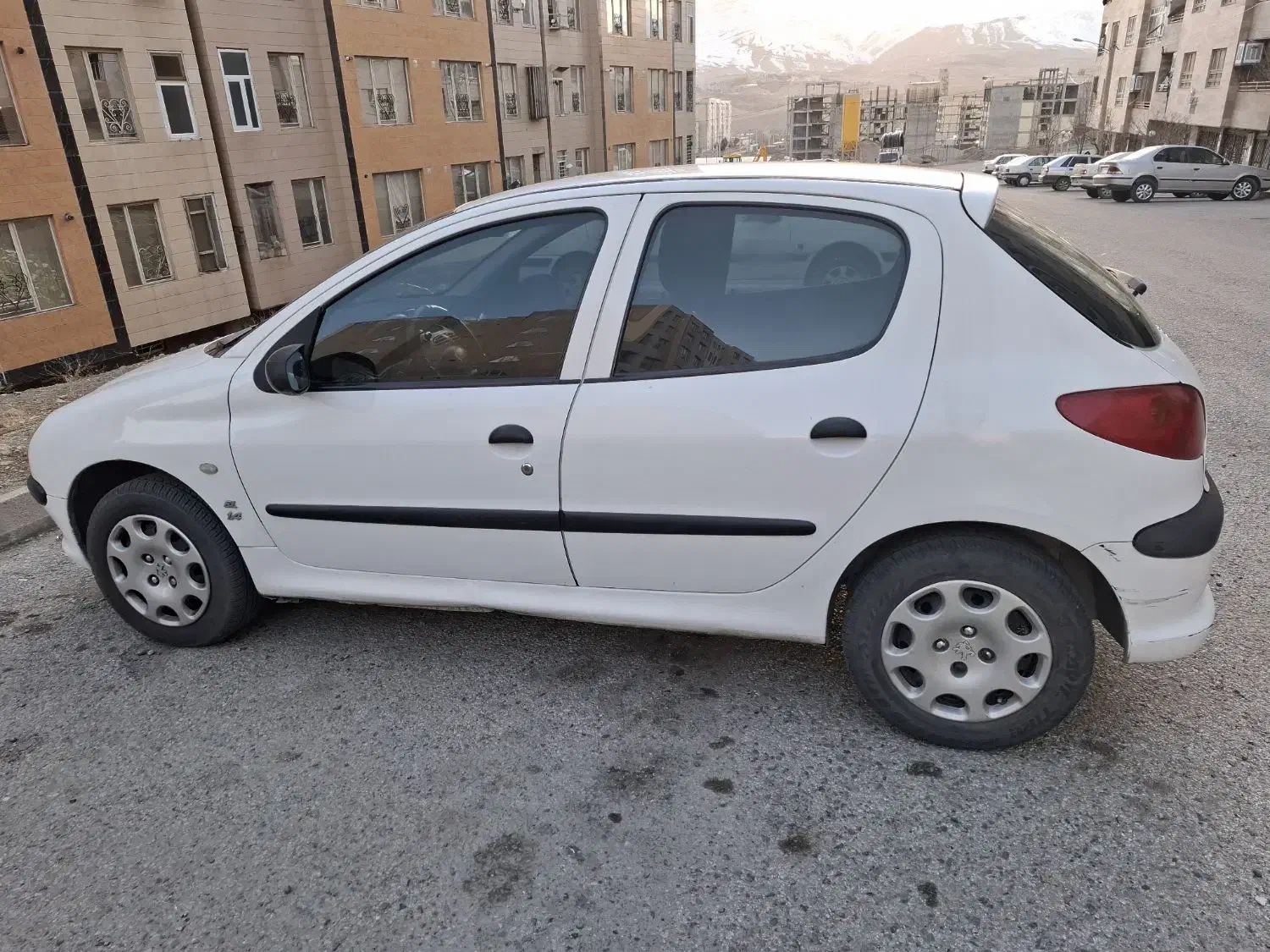 ۲۰۶ تیپ 2|خودرو سواری و وانت|بروجرد, |دیوار