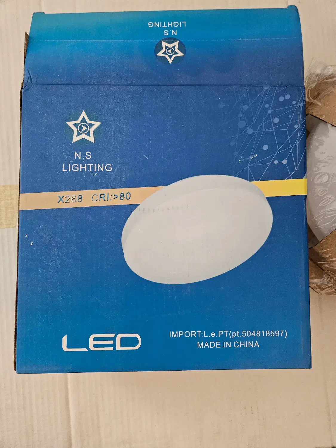 چراغ سقفی LED روکار ۸ وات نو و سالم|لامپ و چراغ|تهران, شهران جنوبی|دیوار