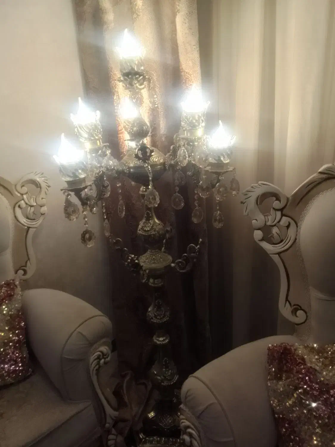 اباژورکنارسالنی|لوستر و چراغ آویز|مشهد, وکیلآباد|دیوار