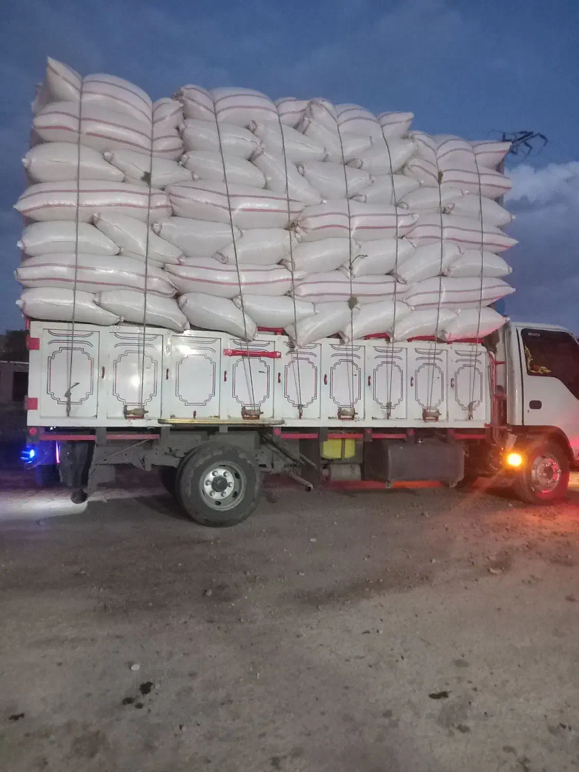 کاه|خدمات باغبانی و درختکاری|قروه, |دیوار