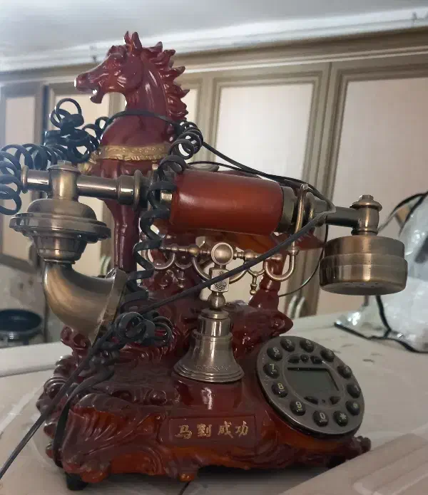 تلفن رومیزی سلطنتی|تلفن رومیزی|نهاوند, |دیوار