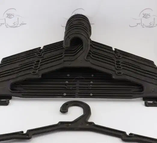 فروش چوب لباسی به تعداد بالا|بندرخت و رخت‌آویز|قم, سرحوض|دیوار