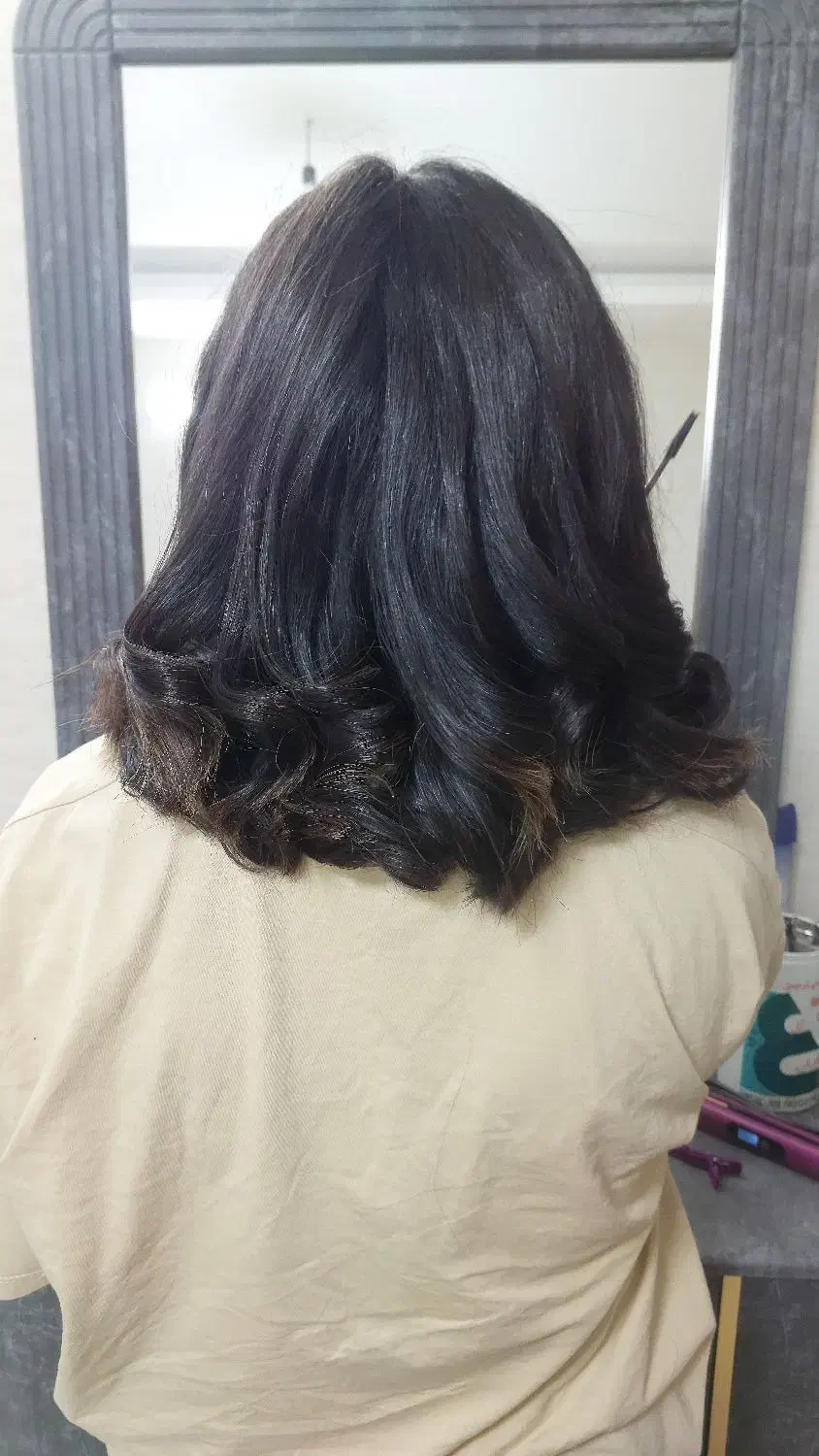 اجاره صندلی و انجام خدمات در لاینهای زیبایی|خدمات آرایشگری و زیبایی|اصفهان, شیخ اشراق|دیوار