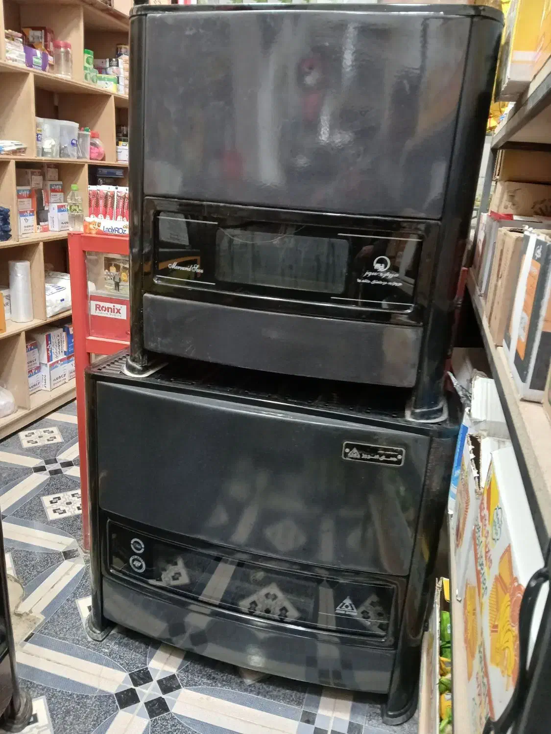 تعداد ۳ عدد بخاری فروشی کاملا سالم|بخاری، هیتر، شومینه|کبودرآهنگ, |دیوار