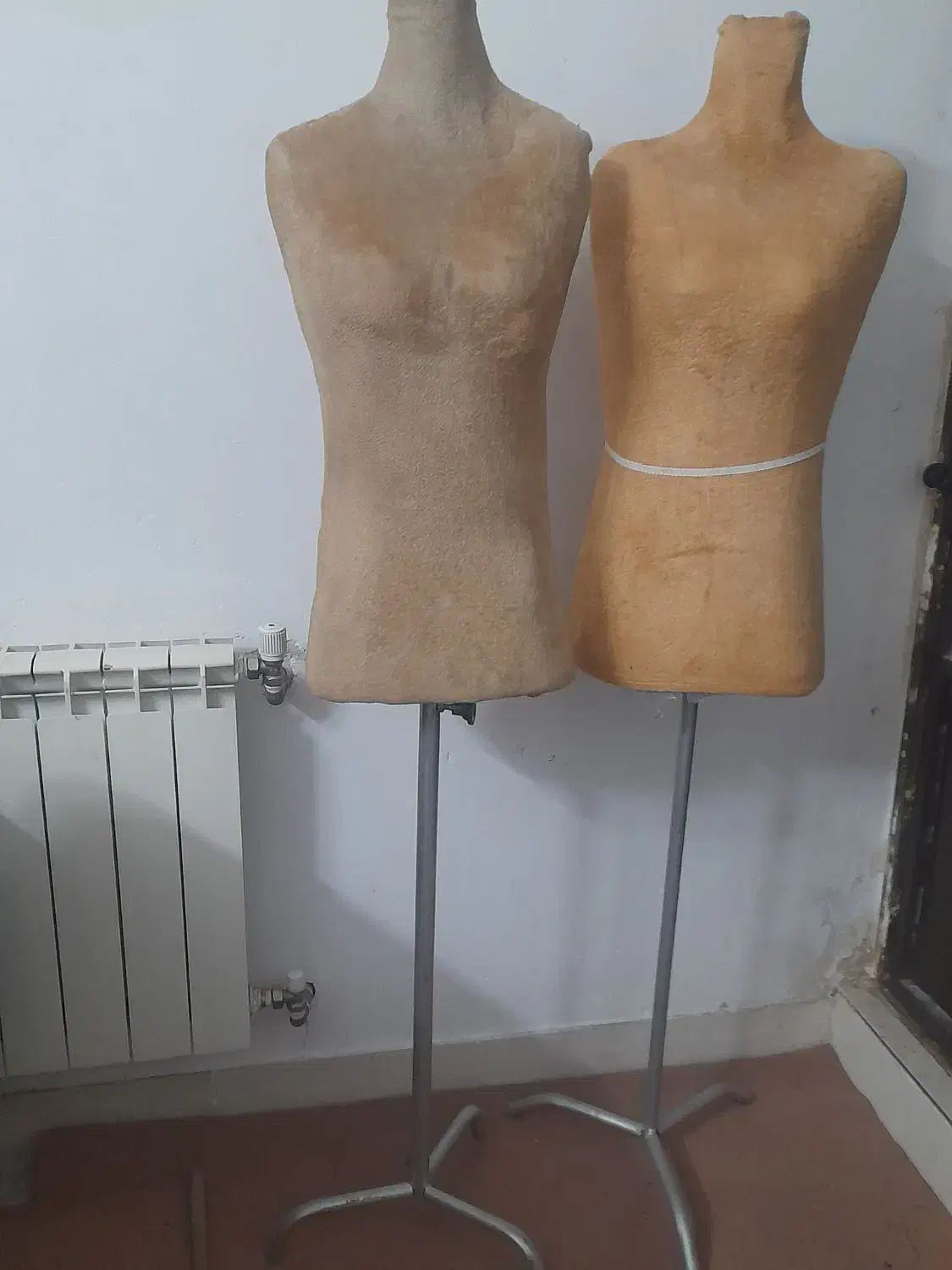 دو عدد مانکن سوزن خور خیاطی|لوازم خیاطی و بافتنی|جهرم, |دیوار