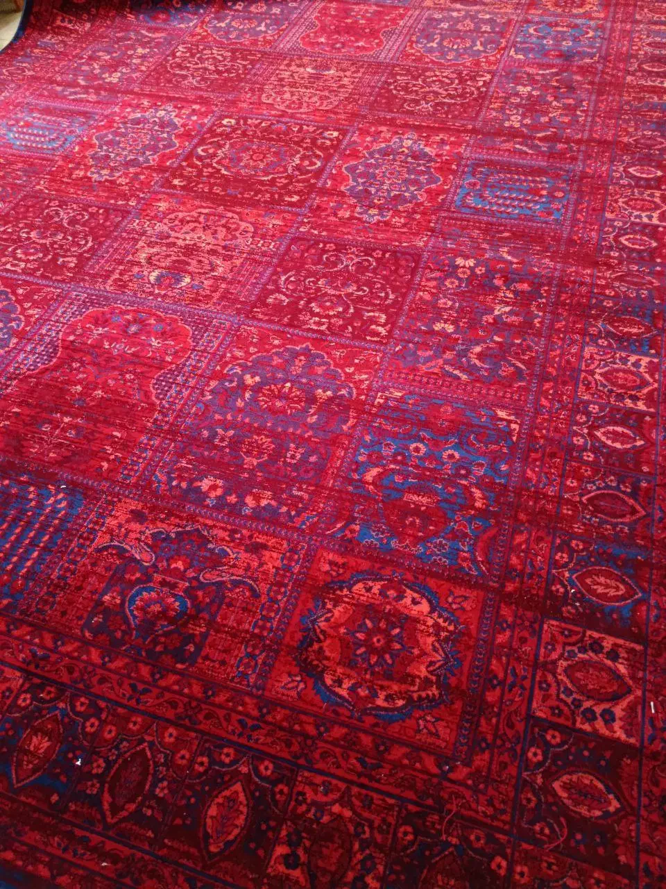 فرش ۹ متری سیرنگ کاشان تراکم ۲۱۰۰|فرش|قزوین, |دیوار